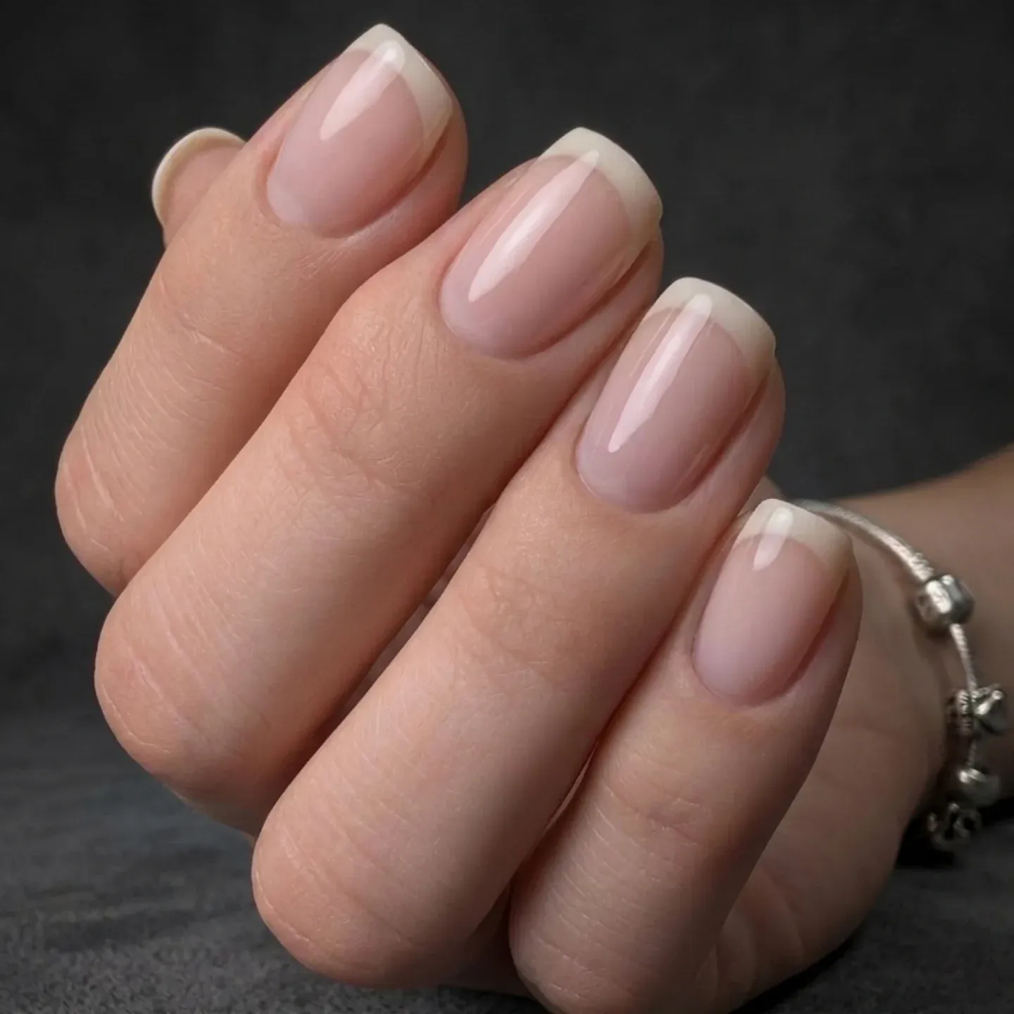 Chrome Nail Design 15 — ImagiNails Zürich