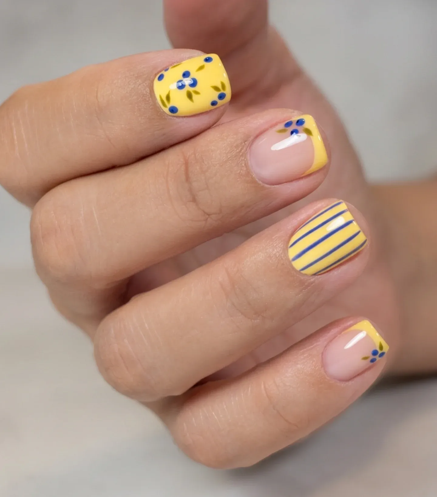 Cat Eye Nail Design 19 — ImagiNails Zürich
